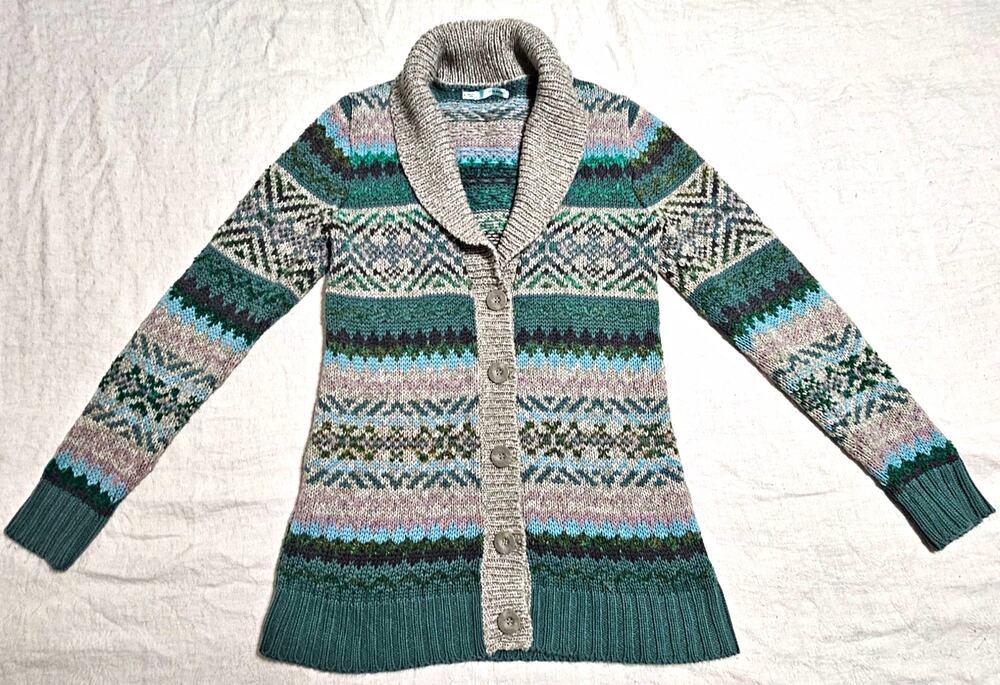 Maurices Fair Isle Knit Cardigan Sweater Size M Green Geometric Shawl Neck